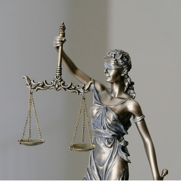 Cumplimiento de la normativa legal