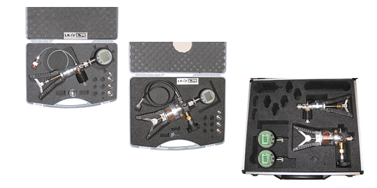 LR-Cal LPP-KIT pressure calibration case with LR-Cal LDM 70-K50 as reference device