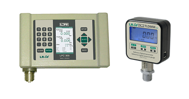 Digital pressure calibrators